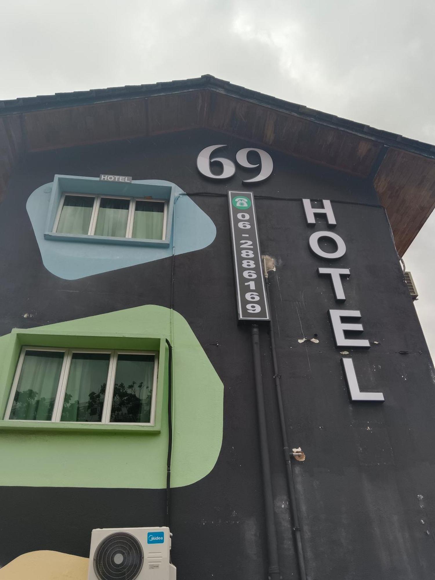 69 Hotel Malacca エクステリア 写真