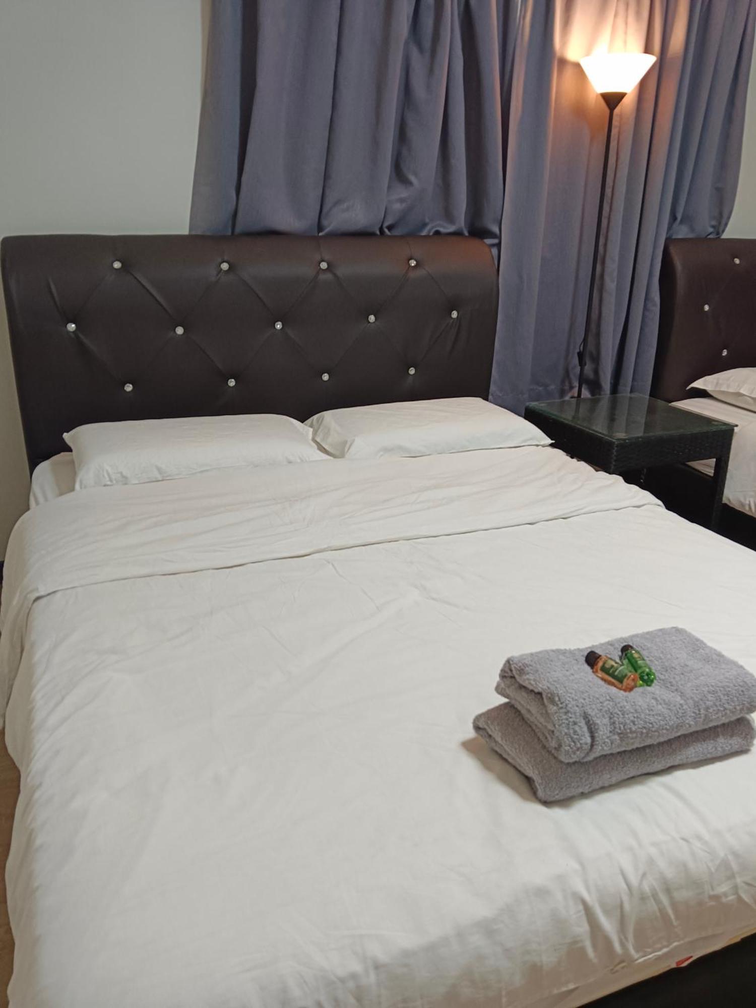 69 Hotel Malacca エクステリア 写真