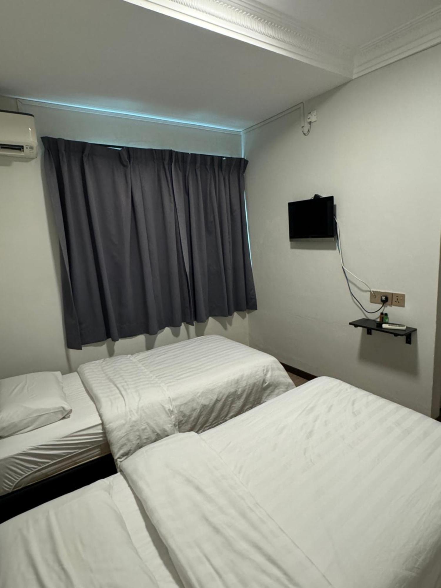 69 Hotel Malacca エクステリア 写真