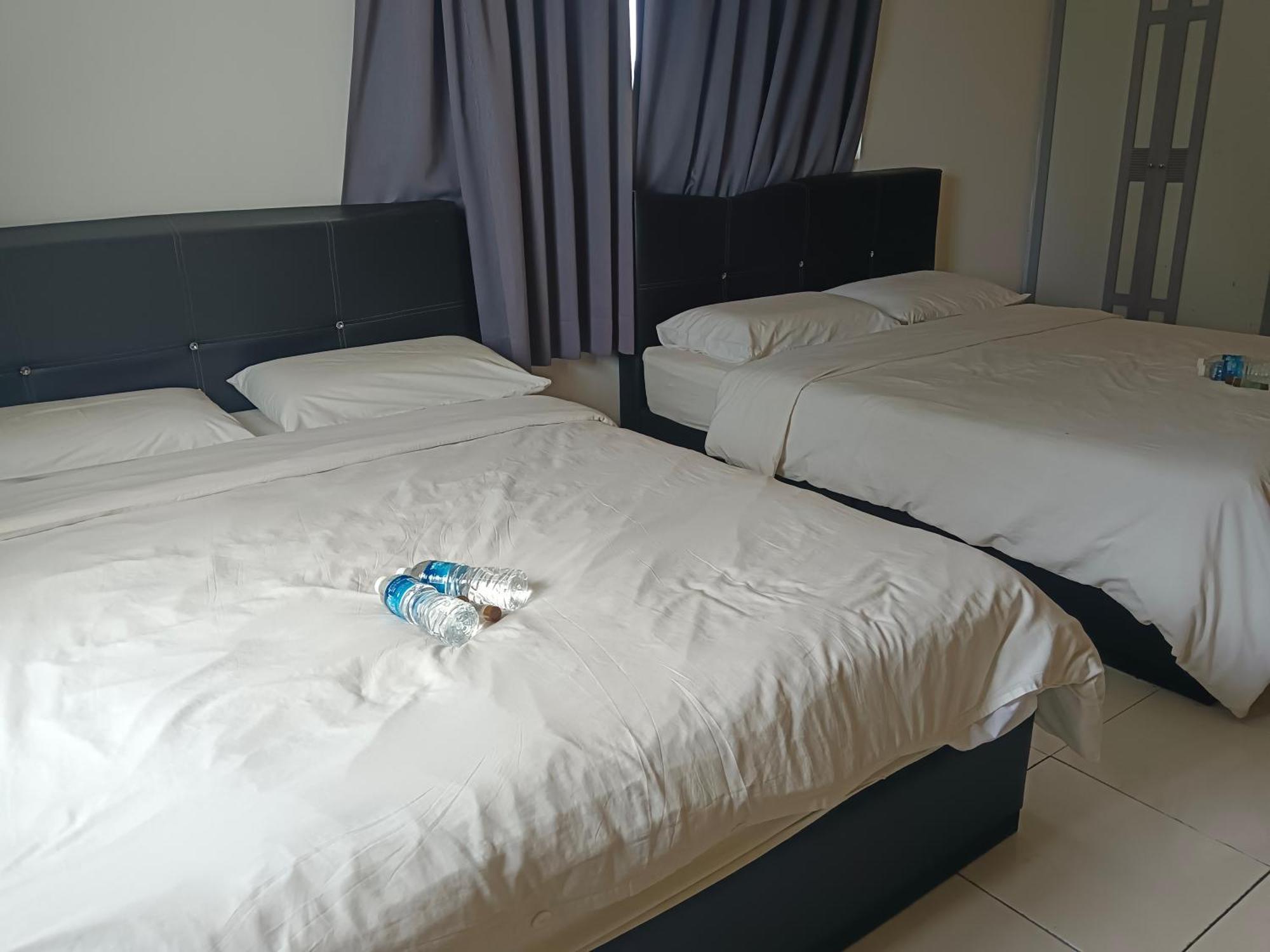 69 Hotel Malacca エクステリア 写真
